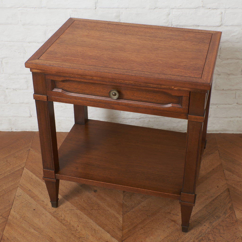 七海　ドレクセルヘリテイジ　トライユン　サイドテーブル　ナイトテーブル TRIUNE ナイトテーブル｜ドレクセル・ヘリテイジ DREXEL HERITAGE