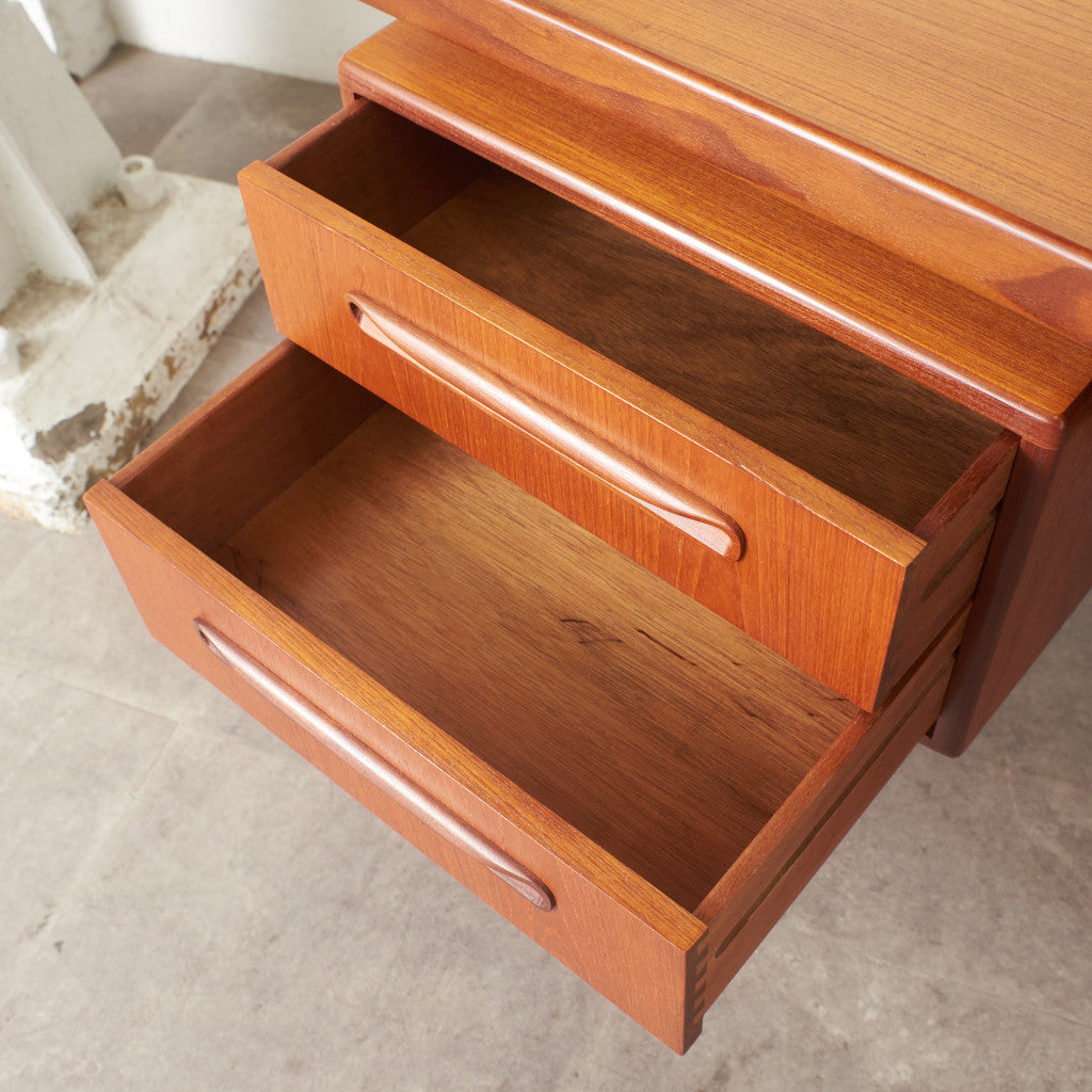 New Fresco ヴィンテージ デスク