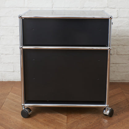 キャスターワゴン