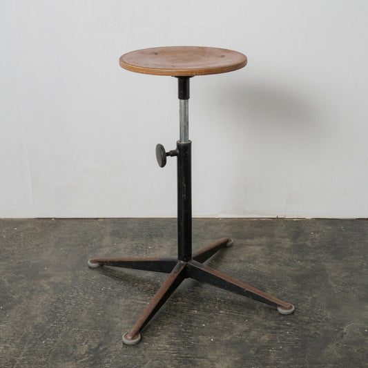 ドラフティングスツール