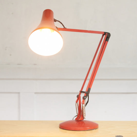 ヴィンテージ デスクランプ Model 90