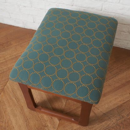 ヴィンテージ スツール / 張替済 (ミナぺルホネン タンバリン)