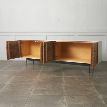 萵苣の木 サイドボード