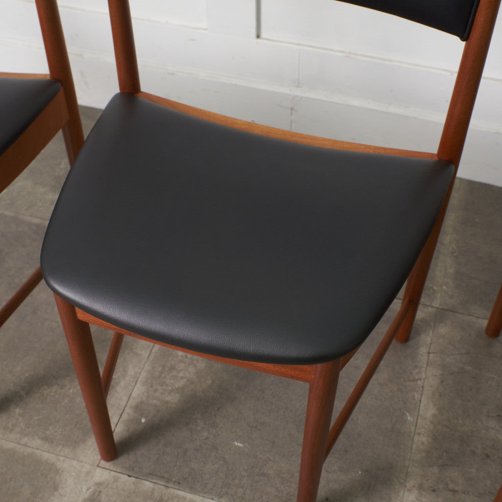 ダイニングチェア 4脚セット / 張替済