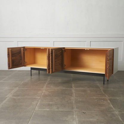 萵苣の木 サイドボード