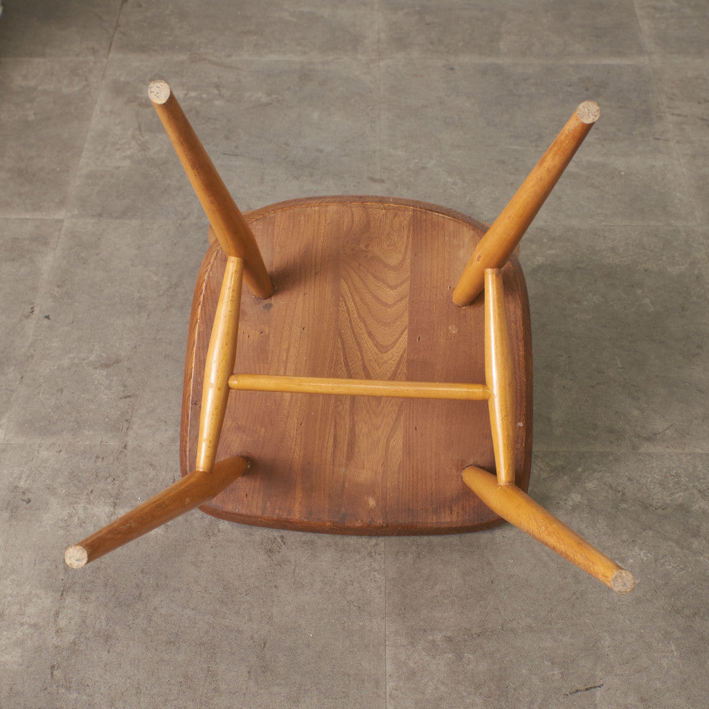 4本スポーク フープバックチェア