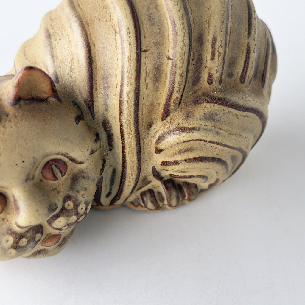 英国 Tremar Pottery ヴィンテージ 貯金箱 Money Box 猫 cat 陶器 オブジェ 置物 ねこ マネーボックス インテリア 雑貨 イギリス 93077 英国ヴィンテージ 猫の貯金箱｜トレマー・ポッタリー Tremar Pottery