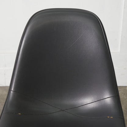 サイドシェルチェア スタッキングベース