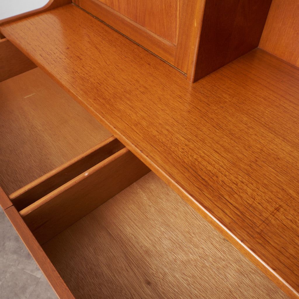 十字扉 ヴィンテージ ハイサイドボード