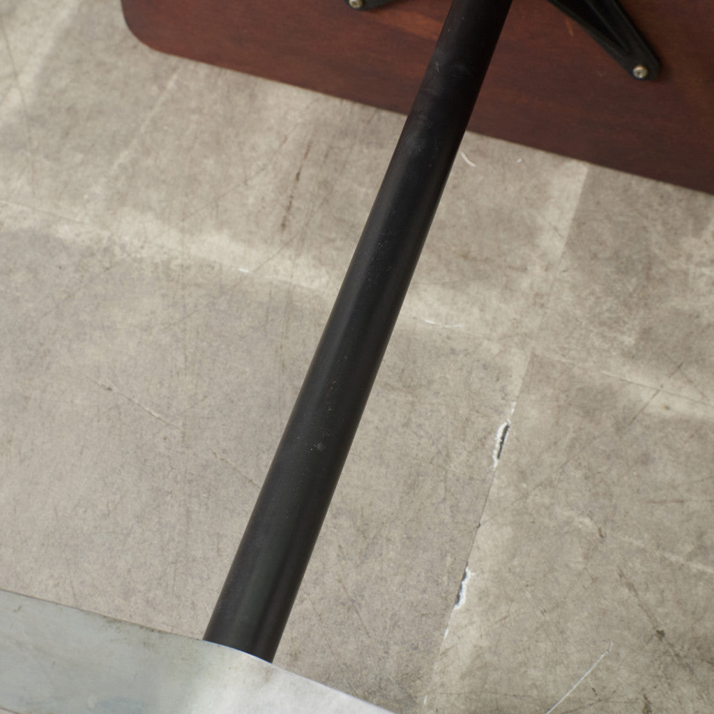 イームズ コントラクトベース テーブル