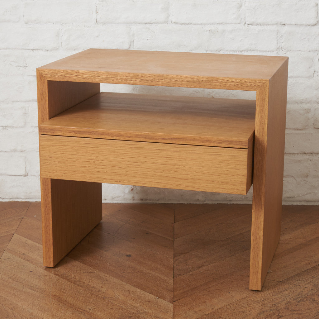 NOTTE ベッドサイドテーブル ドロワー付