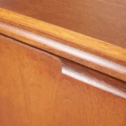 英国ヴィンテージ サイドボード