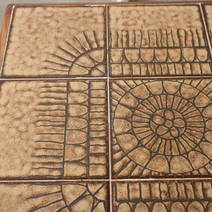 タイルトップ コーヒーテーブル