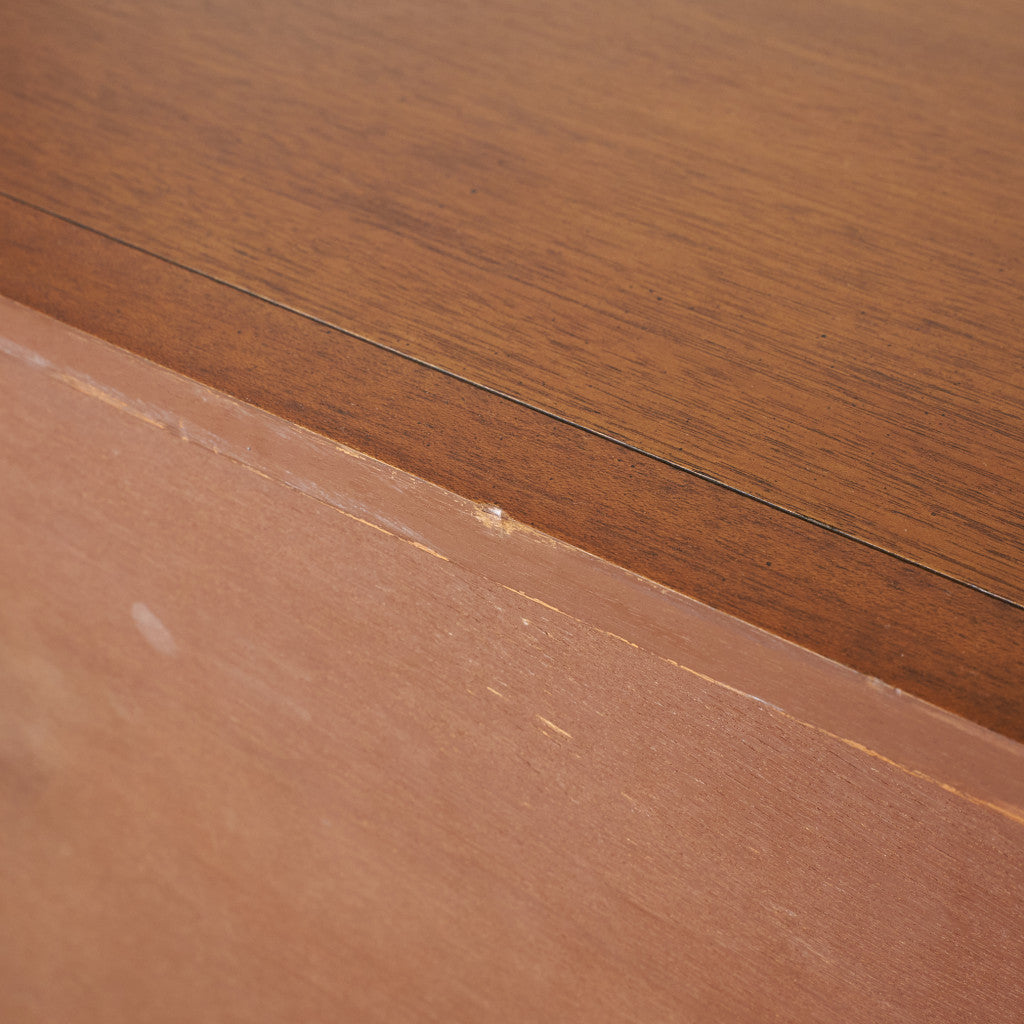 TRIUNE チェストボード