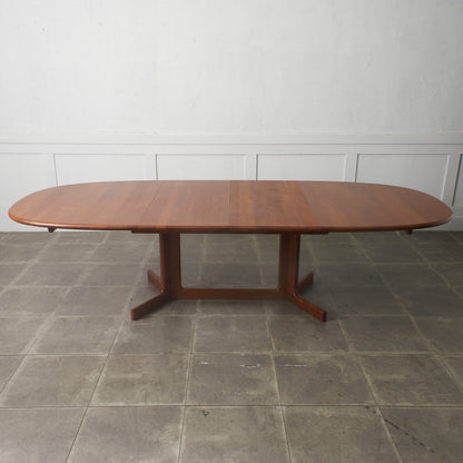 デンマーク エクステンション オーバルダイニングテーブル