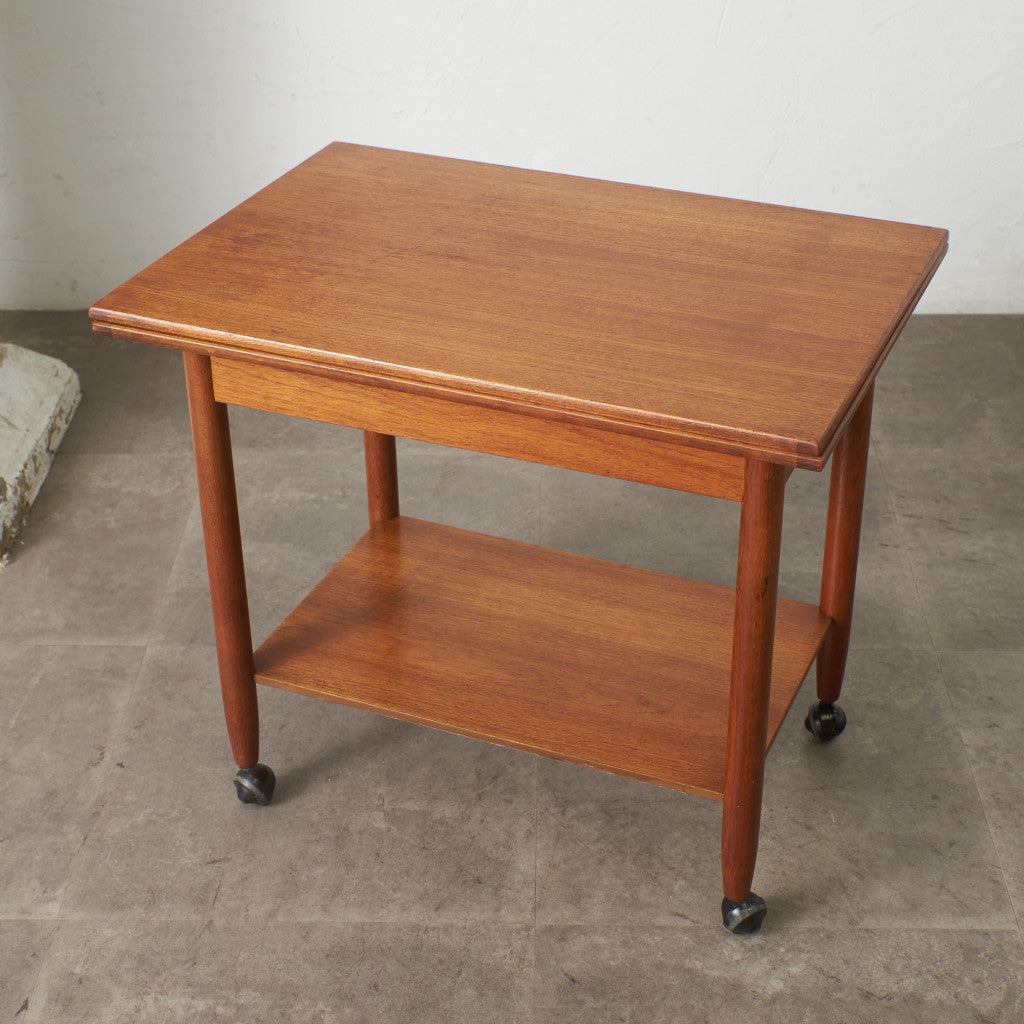 英国ヴィンテージ ターンリーフ ティートロリー