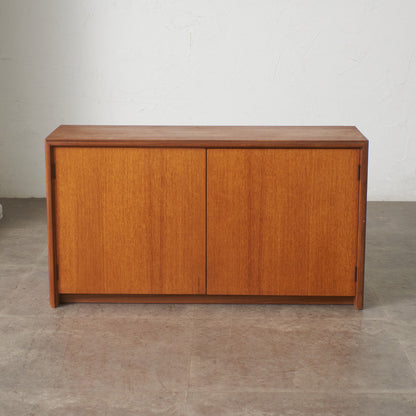 Form FIVE キャビネット