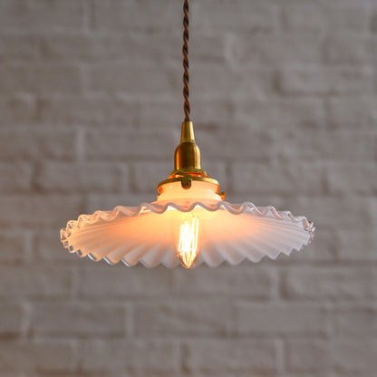 ミルクグラス フレンチフリル ペンダントライト
