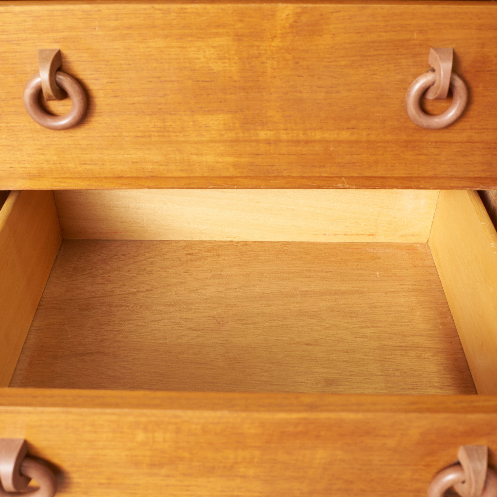 ヴィンテージ ハイサイドボード