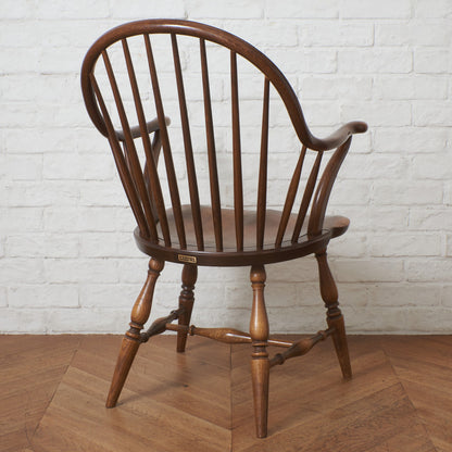 ウィンザーアームチェア