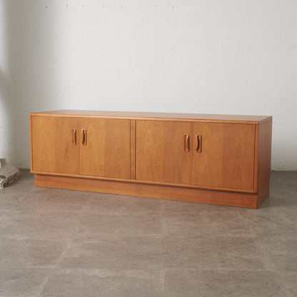 Fresco ヴィンテージ サイドボード