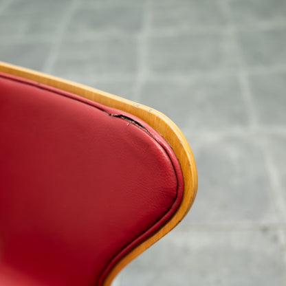 セブンチェア / フロントパディング