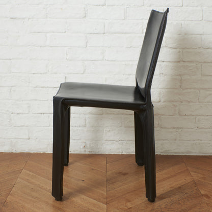 412 CAB アームレスチェア