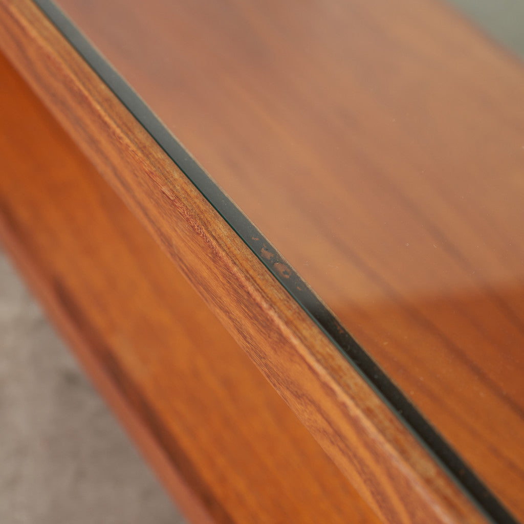 チューリップ コーヒーテーブル (3500D)