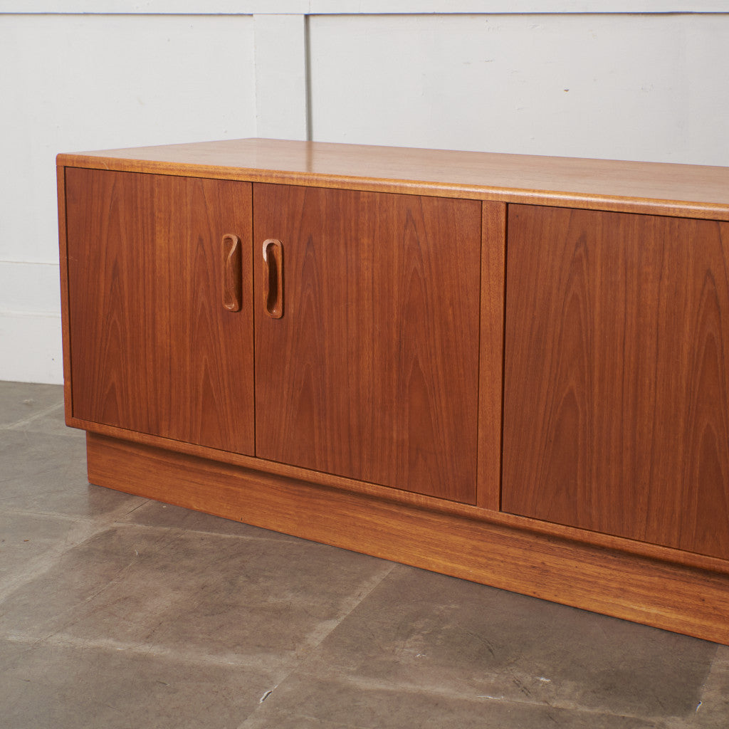 Fresco ヴィンテージ サイドボード