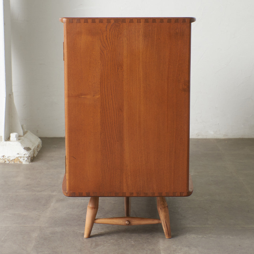 ウィンザー サイドボード 467