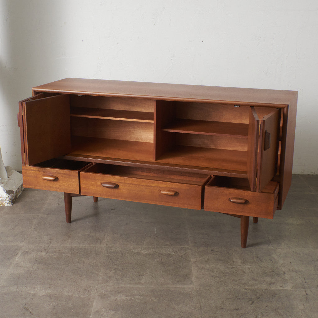 Brasilia サイドボード (4057)