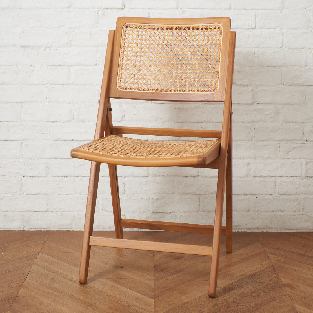 アンティーク　ビンテージ　家具 カッコいいデザインのヴィンテージ家具、四角い取っ手のサイド