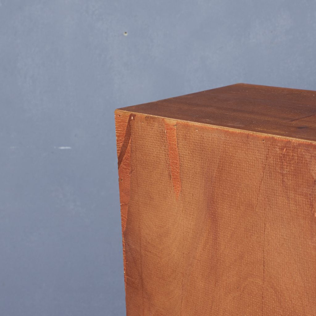 ラスティ スリードア キャビネット