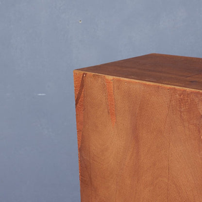 ラスティ スリードア キャビネット