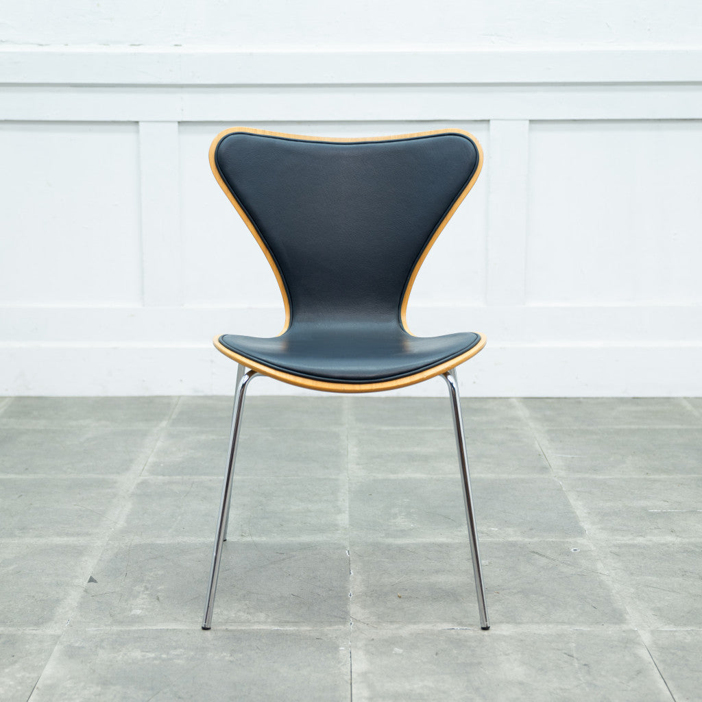 セブンチェア / フロントパディング