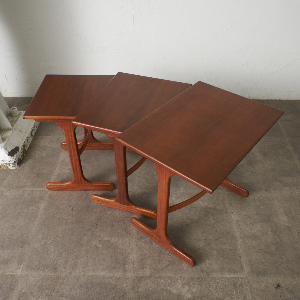 ヴィンテージ ネストテーブル