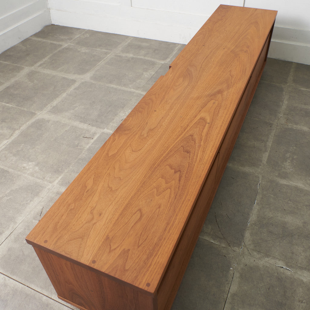 BASS テレビボード