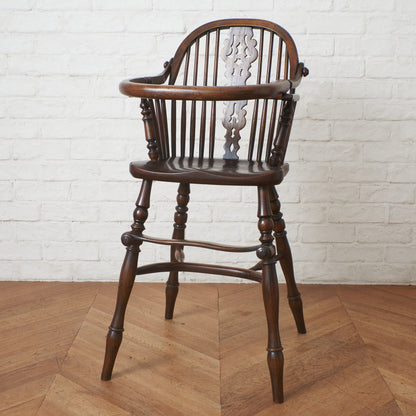 英国アンティーク ベビーチェア