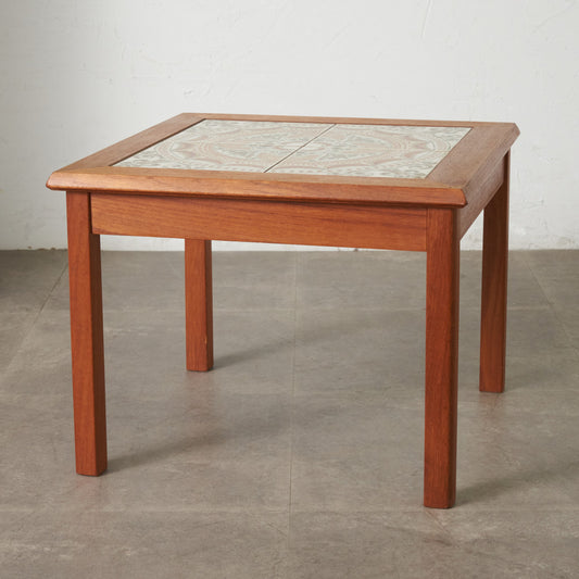 デンマーク ヴィンテージ タイルトップコーヒーテーブル
