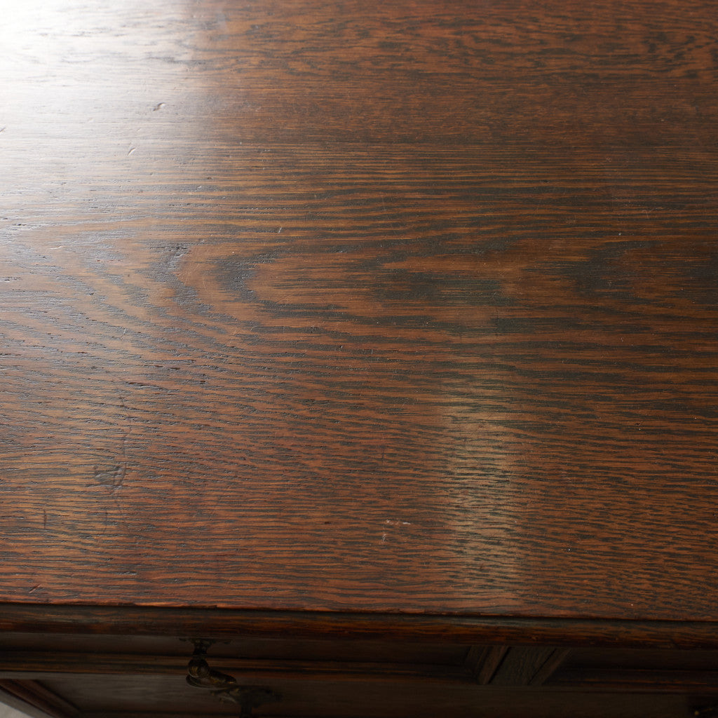 英国アンティーク 3段チェスト