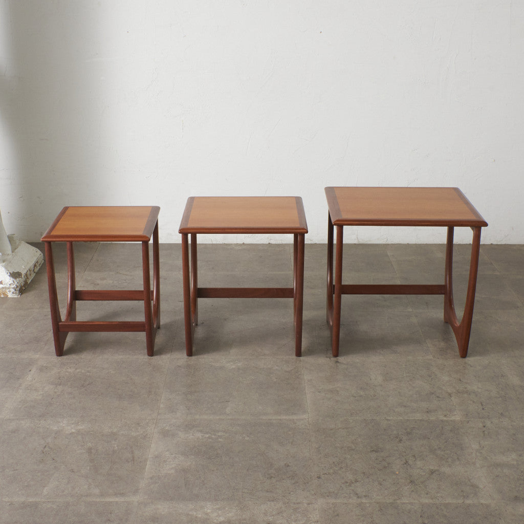 Astro ネストテーブル