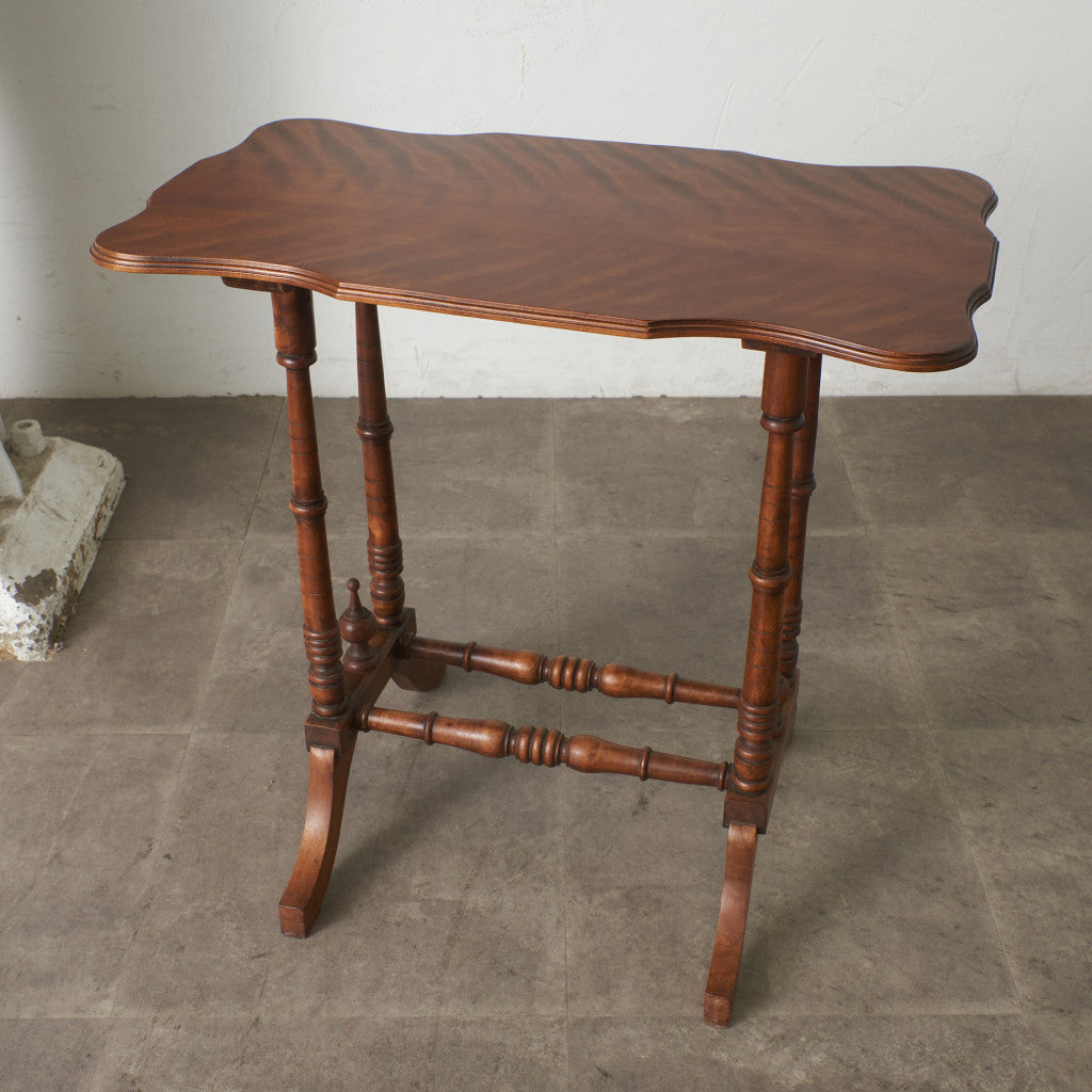 英国アンティーク サイドテーブル