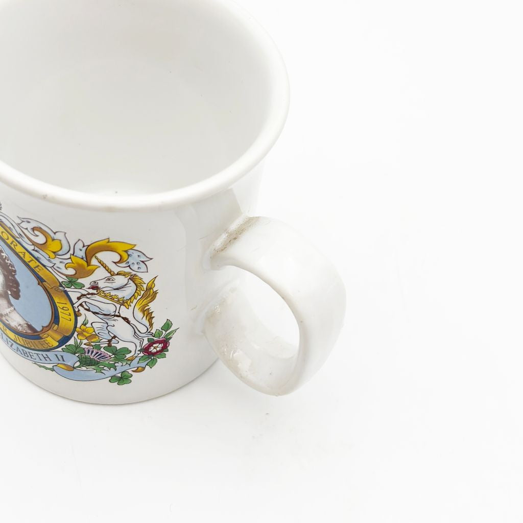 エリザベス女王 シルバージュビリー マグカップ｜rocca rocca
