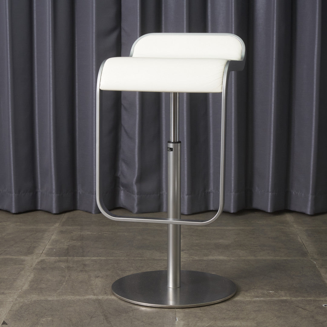 LEM 本革張りスツール