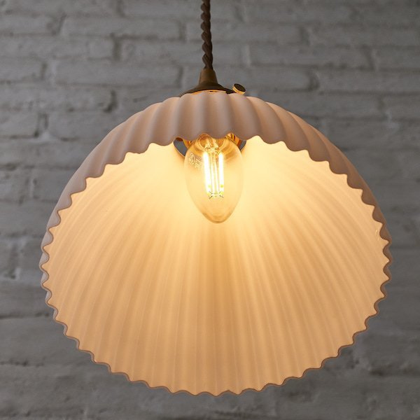 シェル コニカル ペンダントライト