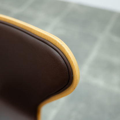 セブンチェア / フロントパディング