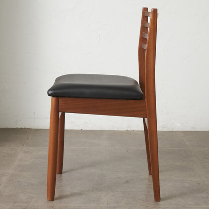 英国ヴィンテージ ラダーバック ダイニングチェア / 張替済