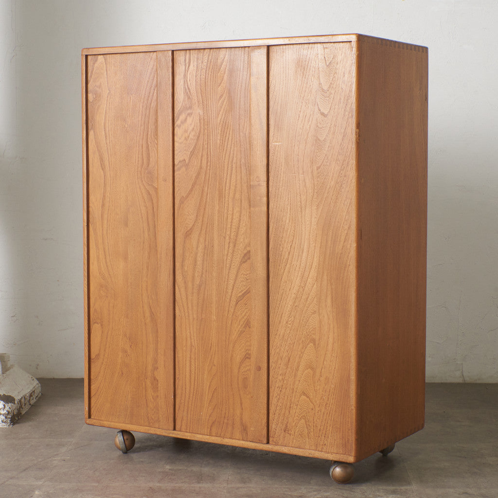 ウィンザー サービングキャビネット 469