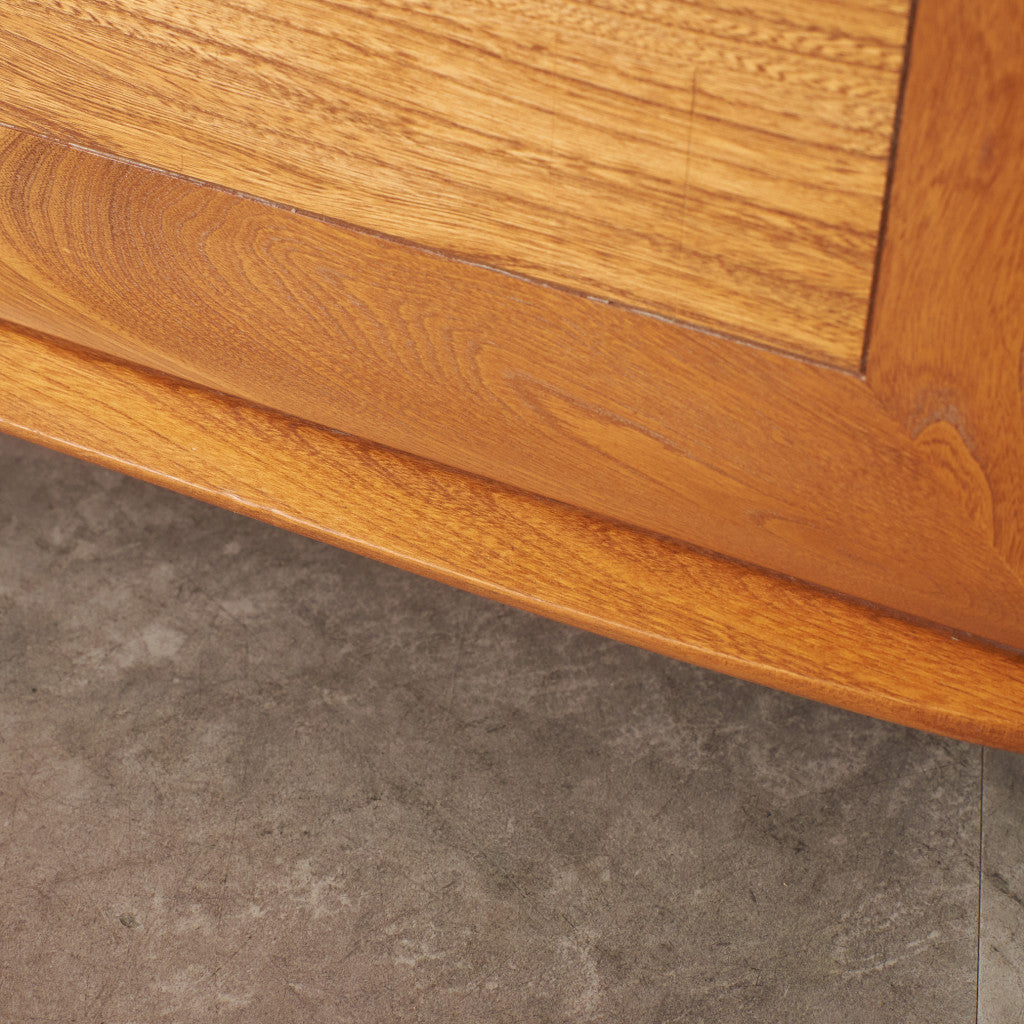 ウィンザー テレビキャビネット