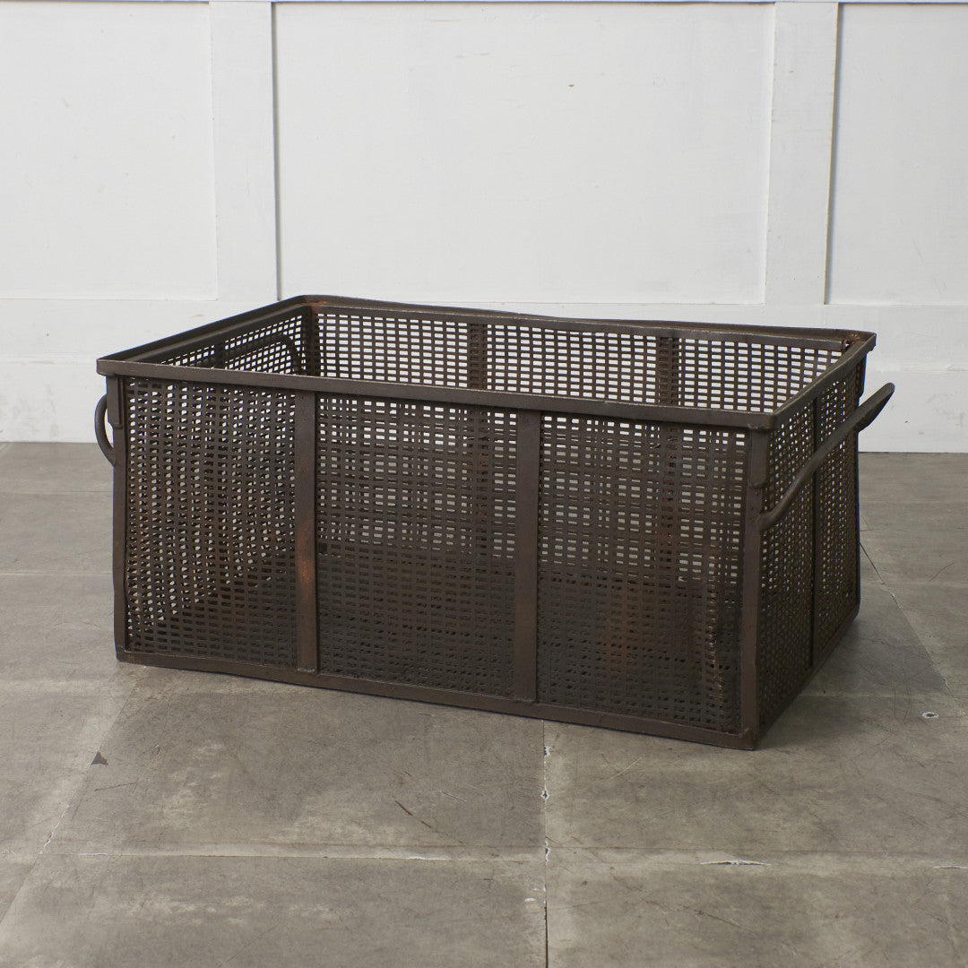 ヴィンテージ メタル メッシュバスケット